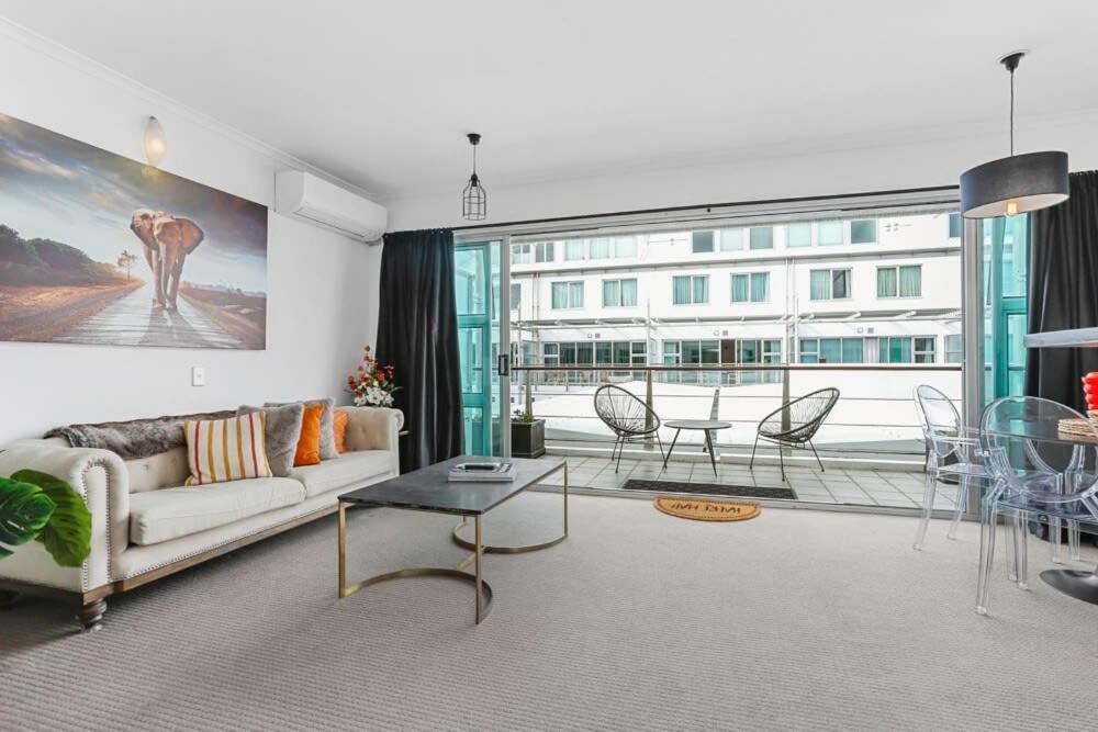 Funky One Bedroom Apartment On Princes Wharf Auckland Exteriör bild
