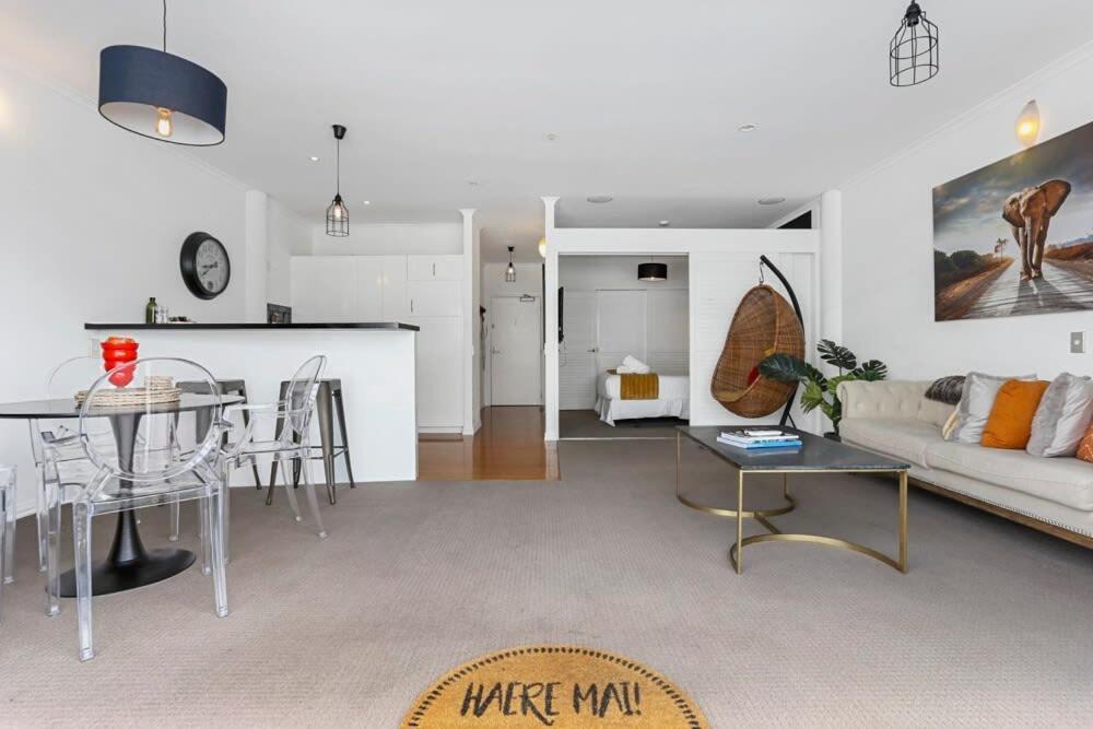 Funky One Bedroom Apartment On Princes Wharf Auckland Exteriör bild