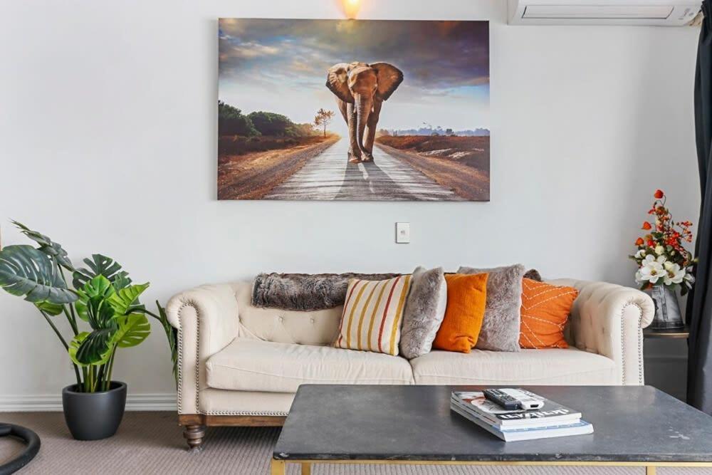 Funky One Bedroom Apartment On Princes Wharf Auckland Exteriör bild